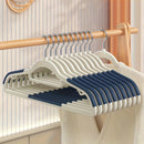 Conjunto de 30 Cabides Antiderrapantes com Gancho Rotativo | Organização para Lavanderia, Banheiro e Quarto
