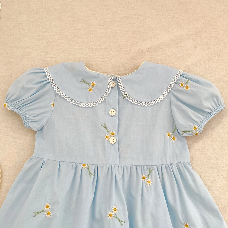 Vestido Infantil Princesa Floral com Bordado – Algodão, 1 a 6 Anos – Modelo Europeu