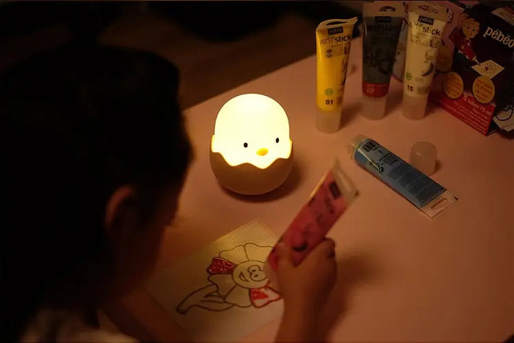 Luz Noturna Infantil em Silicone – Pato com Temporizador, Recarregável USB e Controle por Toque