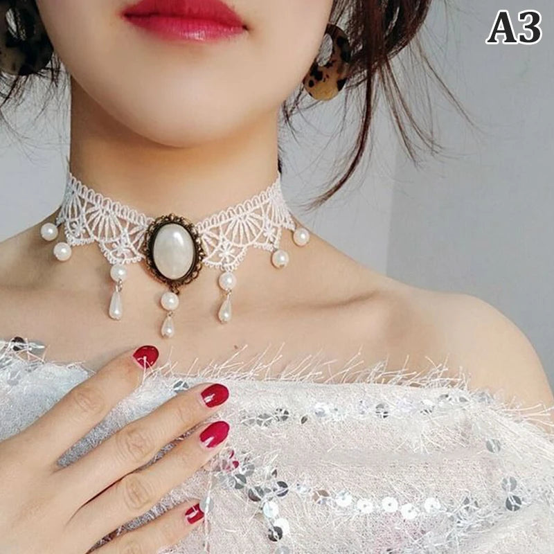 Gargantilha Gótica Feminina com Cristal e Renda – Colar Vintage Vitoriano Steampunk