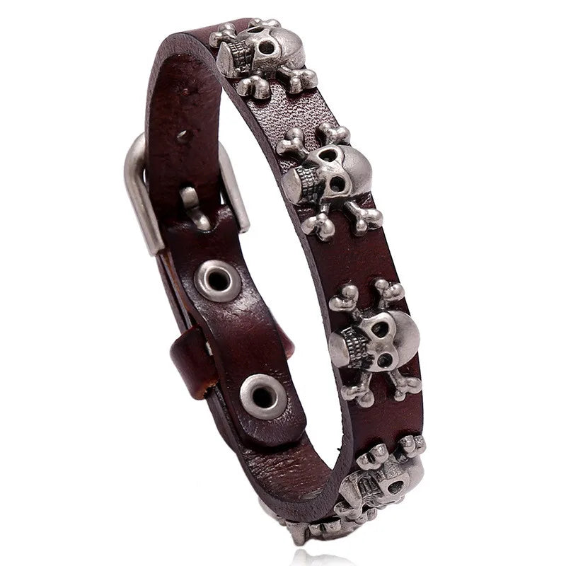 Pulseira Gótica Punk 2025 em Couro PU com 3 Fileiras de Spikes e Correntes | Acessório Unissex