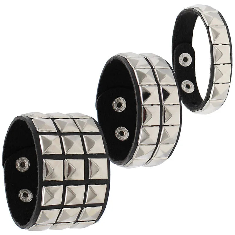 Pulseira Gótica Punk 2025 em Couro PU com 3 Fileiras de Spikes e Correntes | Acessório Unissex